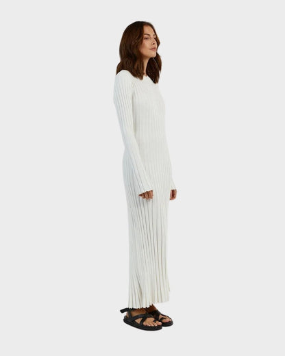 Venetian Crew Neck Sleeved Knit Midi Dress